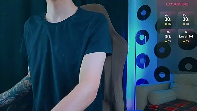 Snapshot of Just_Samuel chatting on October 7, 2:10 pm Just Samuel online show from October 7, 2:10 pm