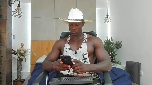 MarcusBlack  online show from May 5, 3:03 pm