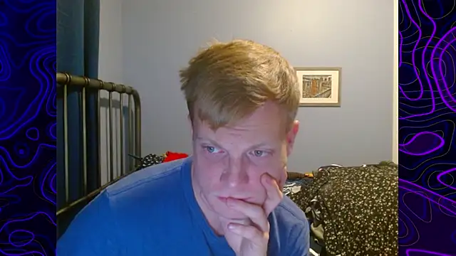 Snapshot of lustylyndon chatting on October 29, 1:41 am lustylyndon online show from October 29, 1:41 am