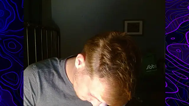 Snapshot of lustylyndon chatting on October 12, 3:44 am lustylyndon online show from October 12, 3:44 am