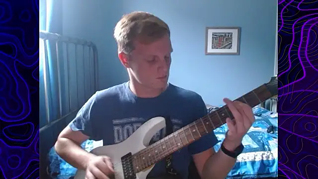 Snapshot of lustylyndon chatting on October 27, 8:22 pm lustylyndon online show from October 27, 8:22 pm