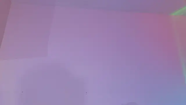 liiamluna  online show from May 11, 11:23 am
