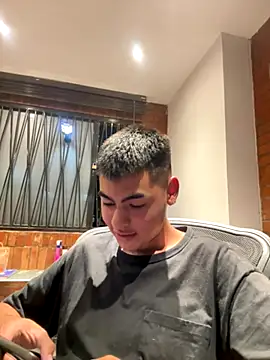  Alex martinez  online show from October 16, 1:13 am