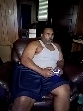 Snapshot of Mrbull67 chatting on October 4, 4:56 pm Mrbull67 online show from October 4, 4:56 pm