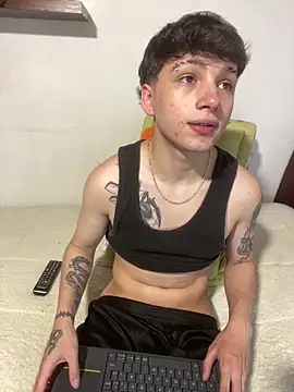 Thomas Big dick online show from February 5, 9:00 pm