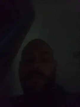 jfgustavo001 online show from June 18, 1:49 pm