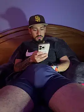 Jonny0399  online show from April 9, 7:25 am