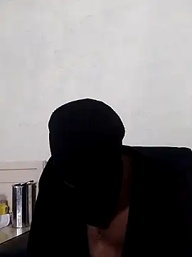 Snapshot of thirdlegZA chatting on September 20, 7:41 am thirdlegZA online show from September 20, 7:41 am