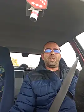 Thomas043 online show from October 28, 1:46 pm