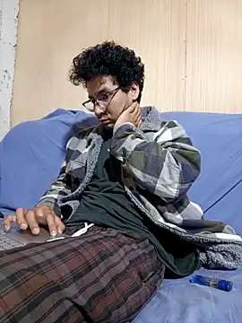 LecheDeSoya666 online show from November 25, 5:31 am