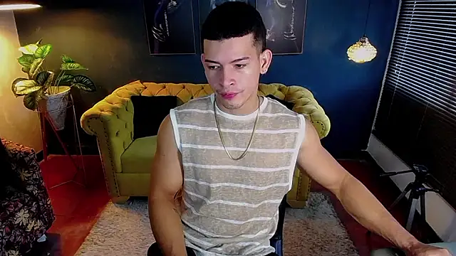 ethan rodgers online show from September 18, 8:22 pm