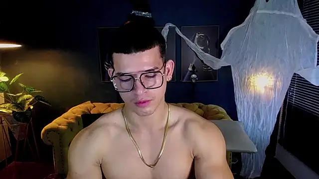 ethan rodgers online show from October 29, 8:01 pm