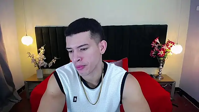 ethan rodgers online show from September 29, 8:05 pm