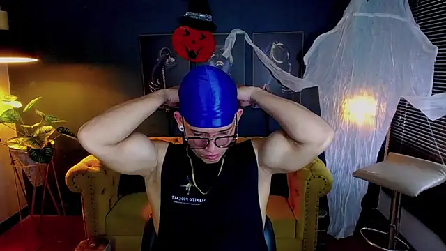 ethan rodgers online show from November 3, 7:37 pm