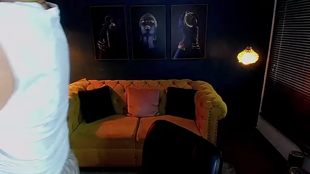 ethan rodgers online show from October 17, 8:35 pm