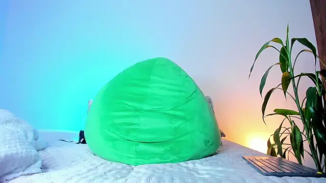 asmodeo 33 online show from November 9, 7:01 am