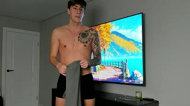 Snapshot of DaniHort chatting on October 23, 10:40 am DaniHort online show from October 23, 10:40 am