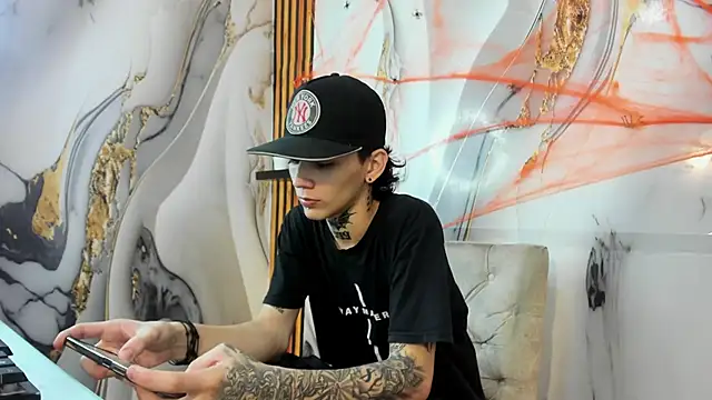 StraightBoy Nick online show from November 7, 3:21 am