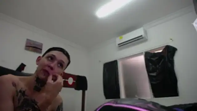 StraightBoy Nick online show from April 25, 7:33 pm