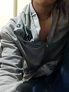 herlw online show from February 1, 9:35 pm