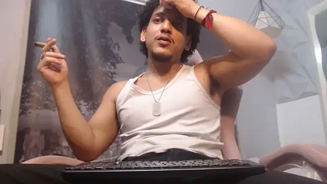 Xfire boy69 online show from March 7, 9:23 pm