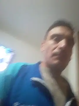 bigandstrong2217 online show from April 21, 12:57 am