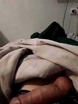 hornny boy35 online show from April 26, 4:54 am