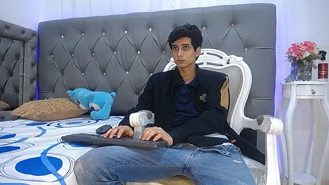 Sebalexis7 online show from October 23, 3:21 am