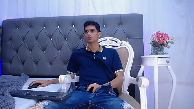 Sebalexis7 online show from November 8, 3:43 am