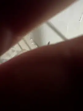 mikimakim online show from April 18, 11:00 am