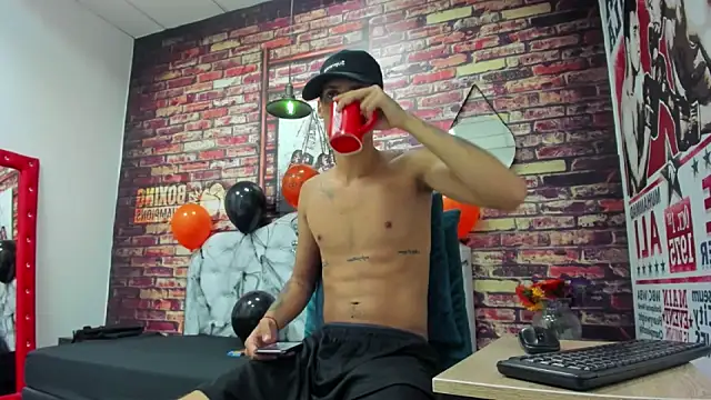 Ian1  online show from October 24, 11:45 am