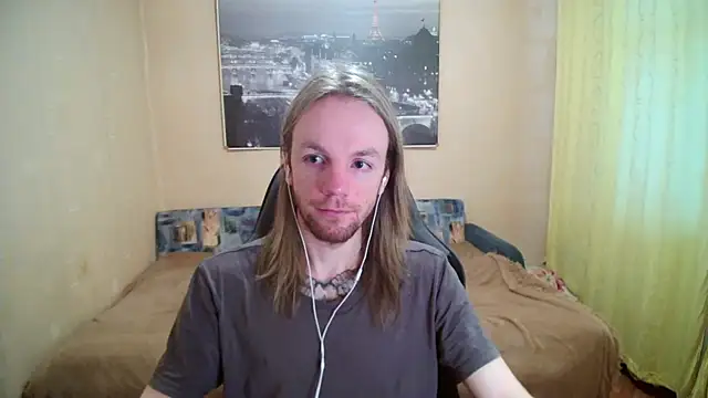 AdamDickens online show from April 29, 2:05 am