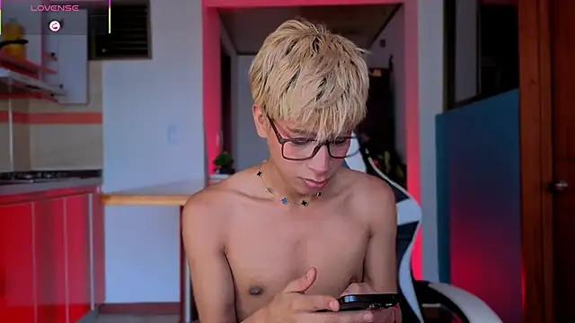 taichi bluy online show from January 19, 3:57 pm