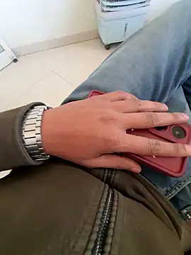 indoreboy1 online show from January 8, 11:37 am