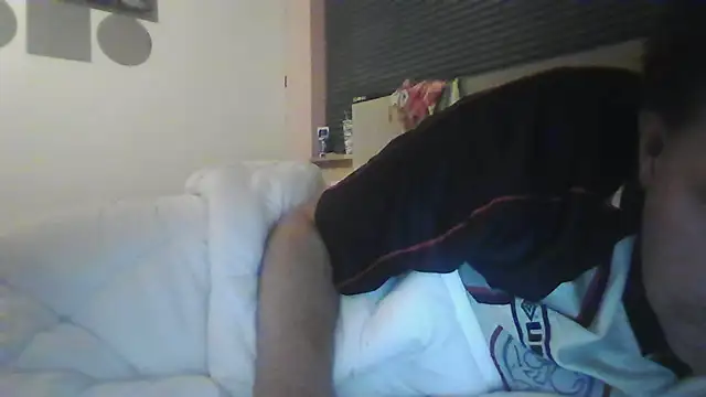 Snapshot of JasperGeil chatting on September 16, 3:18 am JasperGeil online show from September 16, 3:18 am