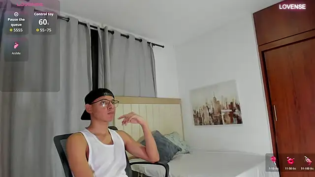 tristan gold online show from October 30, 1:19 am