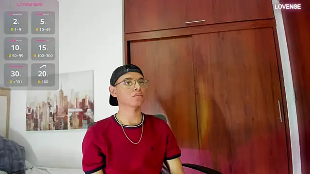 tristan gold online show from October 22, 8:56 pm