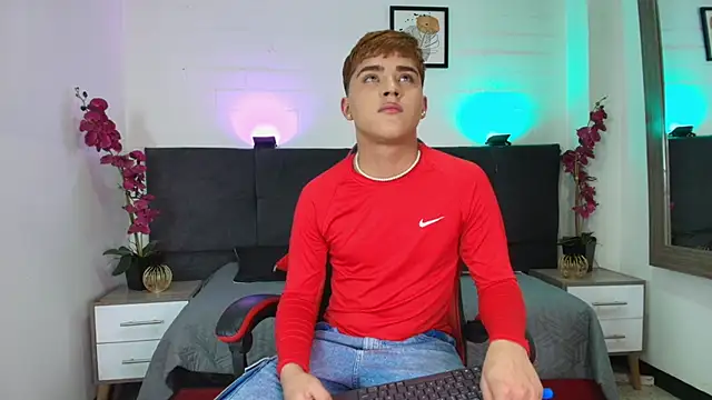 Lucass love online show from June 13, 5:22 pm