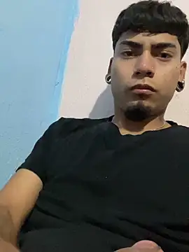 Ricardo2334 online show from April 7, 5:51 am