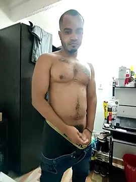 Snapshot of SanChacal5694 chatting on October 31, 3:19 am SanChacal5694 online show from October 31, 3:19 am