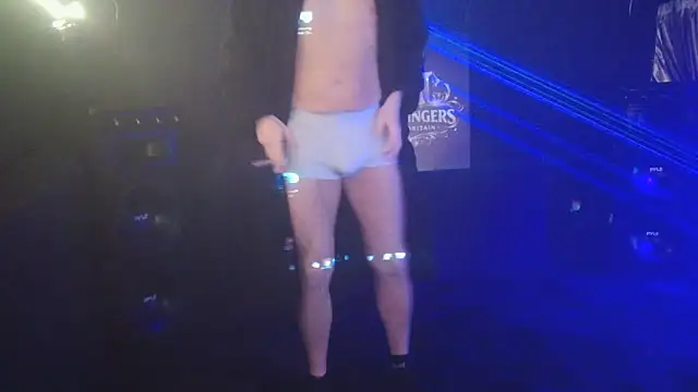 wank-over-ur-photo online show from February 22, 9:38 pm