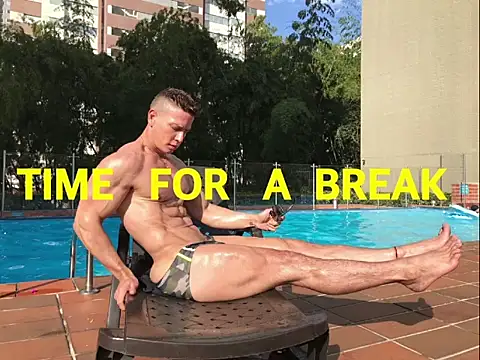 Snapshot of AdanXanders chatting on November 2, 2:16 am AdanXanders online show from November 2, 2:16 am