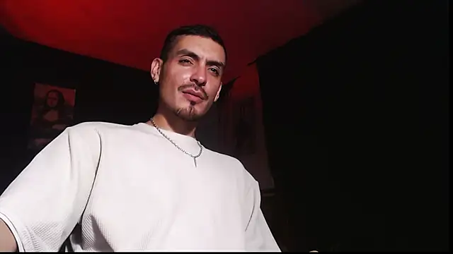 malek xarx  online show from November 20, 3:06 am