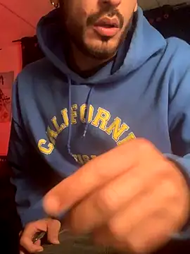 Snapshot of malek_xarx_ chatting on October 5, 6:39 am malek xarx online show from October 5, 6:39 am