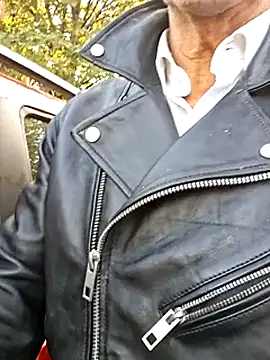 sebastianhotsex online show from October 27, 9:44 am