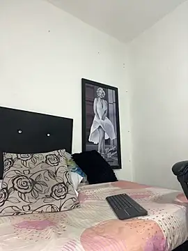 Luke Stone online show from February 14, 8:04 pm