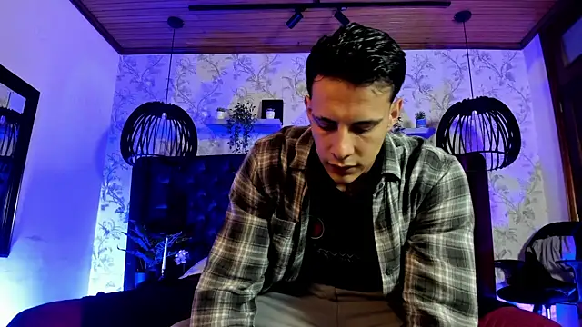 Dustin Sonne online show from May 11, 3:30 am
