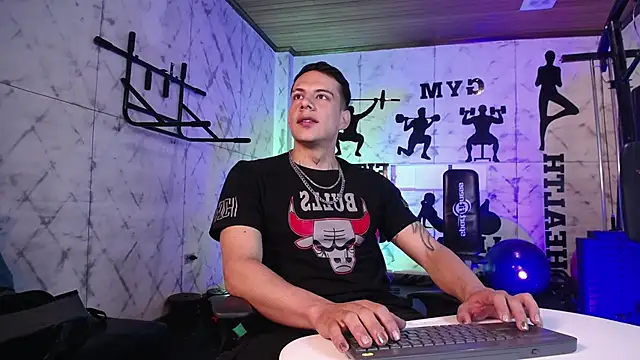 Dustin Sonne online show from April 26, 3:37 am