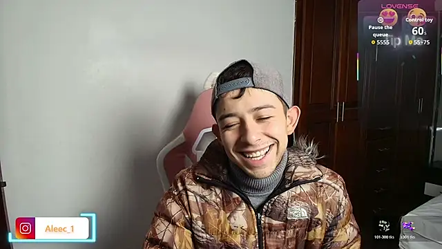 Aleecandrews online show from October 20, 7:18 pm