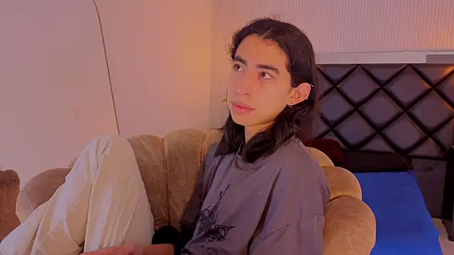 ryo light online show from June 23, 4:06 am